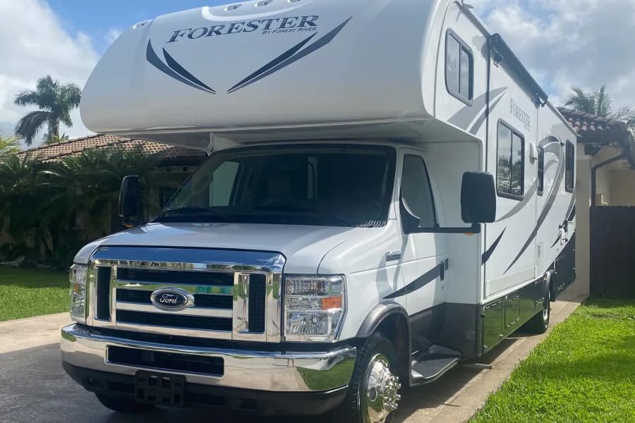 2018 Forester Beauty Class C RV rental in Miami Florida — exterior